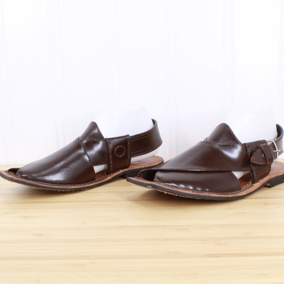 Women's Brown Leather Criss Cross Strappy Square Toe Slingback Sandals Size 9 - Picture 2 of 9